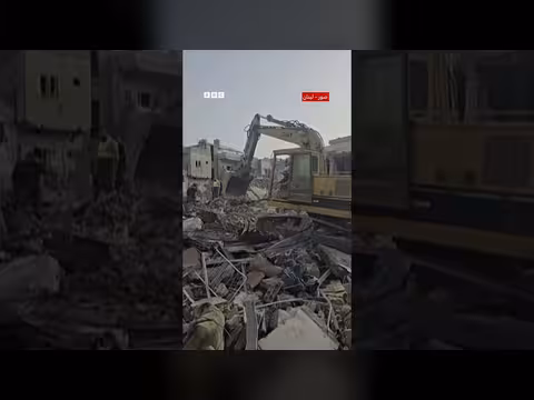 دمار في صور اللبنانية بعد غارات إسرائيلية