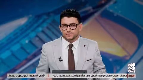 السفير الأمريكي يناقش دعم البنية التحتية في سقطرى مع المحافظ