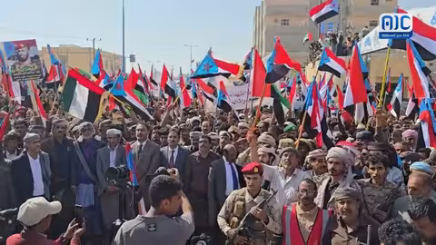 شبوة: مظاهرة حاشدة لدعم القوات الجنوبية و إعلان دولة الجنوب العربي