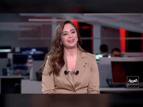 نجاة مجتبى خامنئي وترجيحات بخلافة والده في إيران