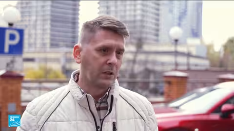 قوات كييف تصمّم في بوكروفسك بينما تشير موسكو إلى تقدمها