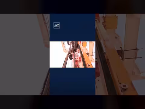 إيران تخفض إنتاج النفط قسراً مع امتلاء الخزانات