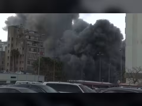 غارة إسرائيلية تستهدف مبنى في منطقة الباشورة وسط بيروت