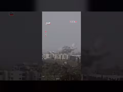 قصف إسرائيلي يستهدف مبنى في صور