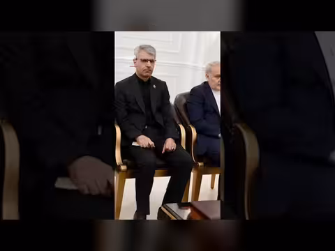 وصول عراقجي إلى إسلام آباد مع قائد الجيش الباكستاني