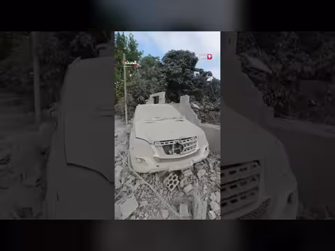 دمار كبير في قرية العباسية بجنوب لبنان