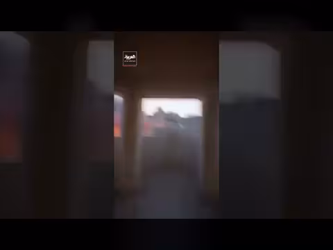 سقوط صاروخ إيراني وانفجاره في دبي: مشاهد لحظة الحادث