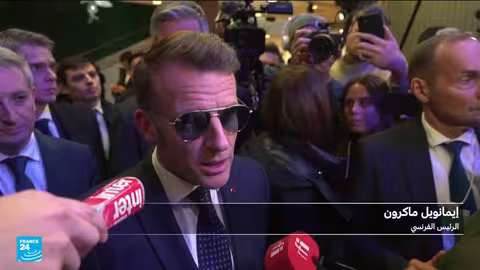 ترامب ي défend حصيلته قبل دافوس وعينه على غرينلاند