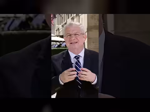 ترمب يهدد إيران بضربات إذا استمرت بتهديد الملاحة