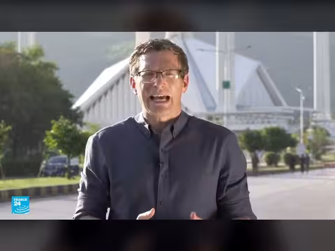 باكستان تكثف جهود الوساطة بين واشنطن وطهران