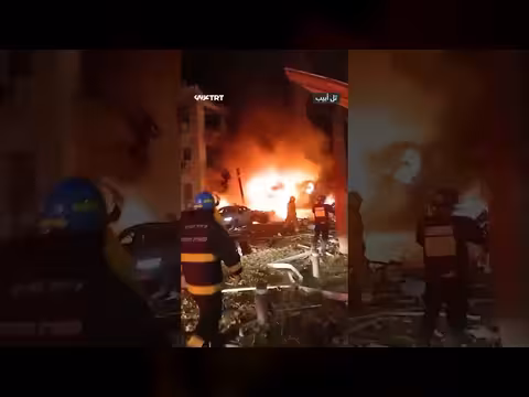 انفجارات وحرائق في تل أبيب بعد سقوط صواريخ إيرانية