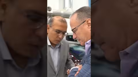 السعودية تطلق أول مركز للابتكار في السيارات الكهربائية بالشرق الأوسط