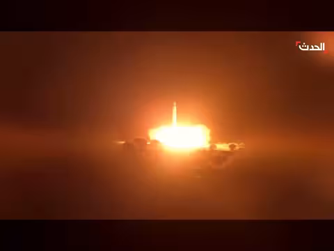 إصابات ودمار في وسط إسرائيل بعد اعتراض صاروخ إيراني عنقودي