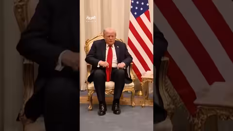 ترامب يواصل انتقاد خصومه السياسيين خلال زيارته للشرق الأوسط