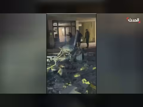 آثار الغارة الإسرائيلية على ضاحية بيروت الجنوبية فجر اليوم