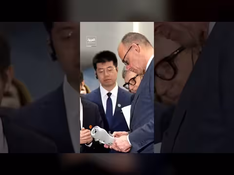 استقبال فريدريش ميرتس في الصين: رقصات وروبوتات ملاكمة