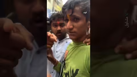 هندوس يجبرون مسلماً على السجود لتماثيلهم في جنوب الهند