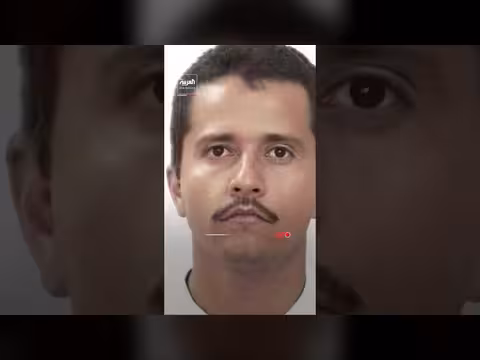 المكسيك تسلم الولايات المتحدة 100 من أعضاء كارتلات المخدرات للمحاكمة