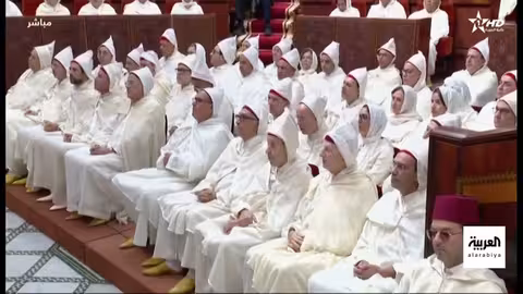 الملك محمد السادس يدعو إلى تسريع وتيرة التنمية في المغرب