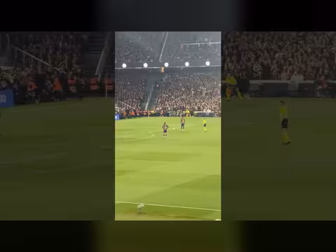 برشلونة يحقق الفوز
