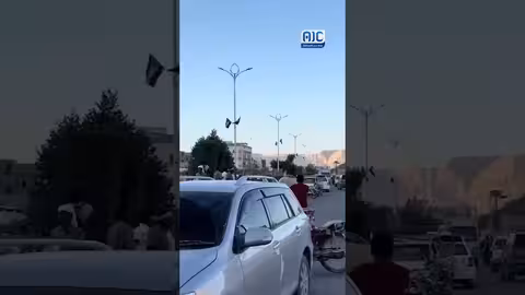 غارات جوية للتحالف بقيادة السعودية تستهدف أحياء سكنية في سيئون