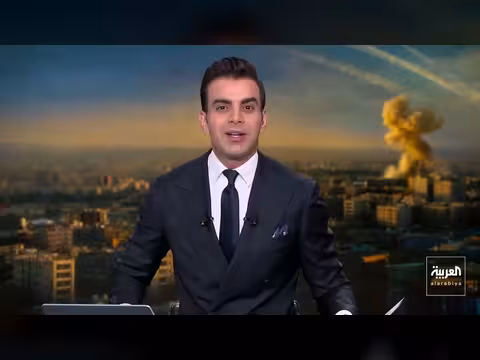 أسراب مقاتلة من حاملة لينكولن تقصف إيران