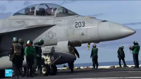 تصعيد أمريكي - إيراني: حاملات طائرات وقصف محتمل للمواقع النووية