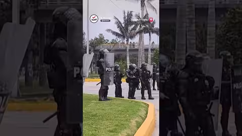 اشتباكات في بوغوتا: متظاهرون يطلقون سهاماً على الشرطة