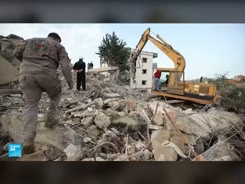 الجيش الإسرائيلي يشن غارات على لبنان