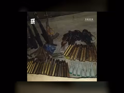 إحباط محاولة تهريب أسلحة ومتفجرات غربي المكلا