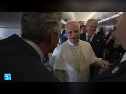 توتر بين ترامب والبابا بشأن إيران