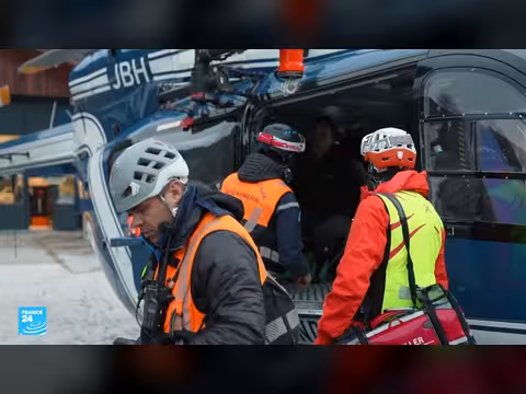 جبال الألب الفرنسية: مخاطر الانهيارات الثلجية وعمليات الإنقاذ الصعبة