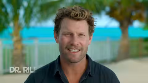 أكاديمية أسماك القرش: مغامرة غوص مع القروش في البهاما