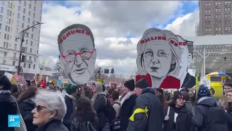 احتجاجات في الولايات المتحدة ضد استخدام القوة ضد المهاجرين