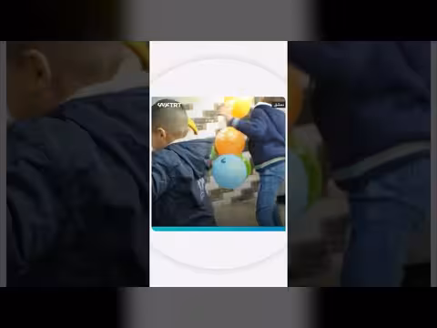 منظمات تركية تفرح أطفال مخيم اليرموك