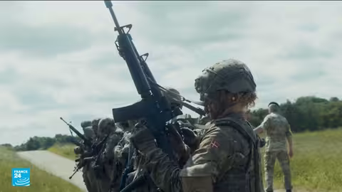 الخدمة العسكرية الإلزامية في أوروبا: من أعادها ومن أبقاها؟