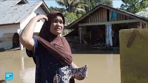 فيضانات كارثية تودي بحياة أكثر من ألف شخص في جنوب شرق آسيا