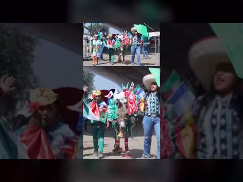 احتفال بعيد العمال في بلدة مكسيكية بالحمير