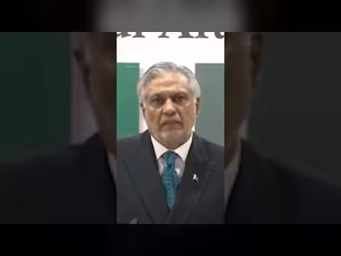 وزير الخارجية الباكستاني يناقش سبل إنهاء الحرب