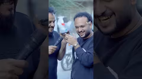 سمع الكامرا قام يحول الفلوس على طول ه #اضحك_من_قلبك #المهرية_حكاية_رمضان #المهرية #حكاية_رمضان