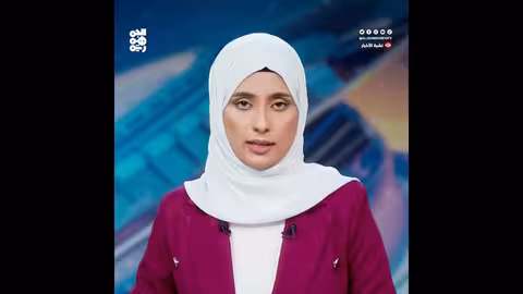 سفينة مهددة بالغرق بعد استهدافها من قبل الحوثيين قبالة الحديدة