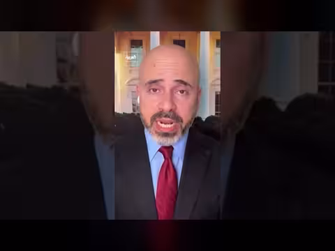 ترمب يتمسك بالحصار البحري على إيران