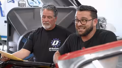 سيارات الأحلام: عودة الأساطير - إصلاح سيارات شيفروليه وفورد الكلاسيكية