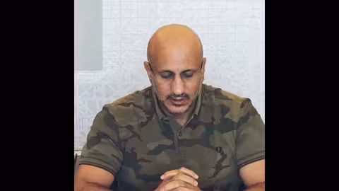 طارق صالح يشدد على الجاهزية القصوى في جبهات الساحل الغربي