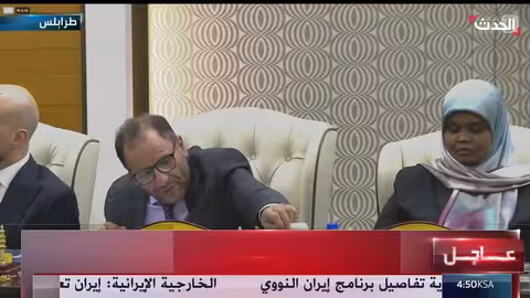 قوات يمنية توفر الحماية للمعارضين والمؤيدين وفقاً للدستور