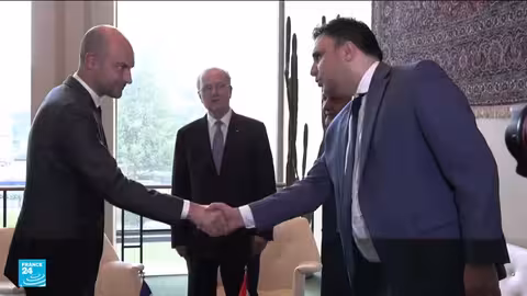 تزايد الجدل حول إنزال المساعدات الجوية لغزة وتدهور الأوضاع الإنسانية