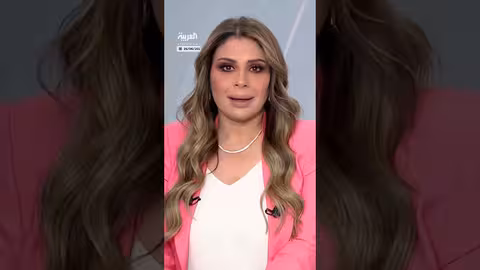 انهيار أرضي في الصين ينقذ سائق شاحنة بأعجوبة