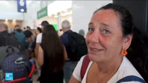 إضراب مراقبي الحركة الجوية يعطل حركة الطيران في فرنسا