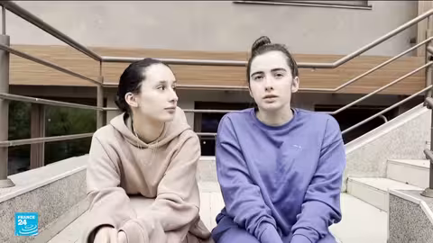 غارات روسية على كييف وزيارة لوزير الخارجية الفرنسي