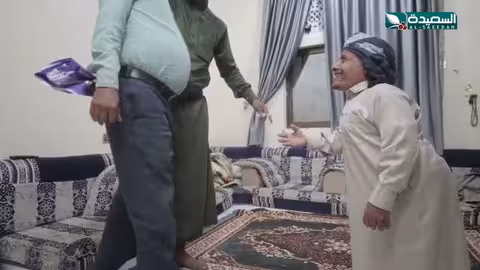 عندما تكون محافظ على امانتك لا يغريك المال #ورطة_على_الماشي